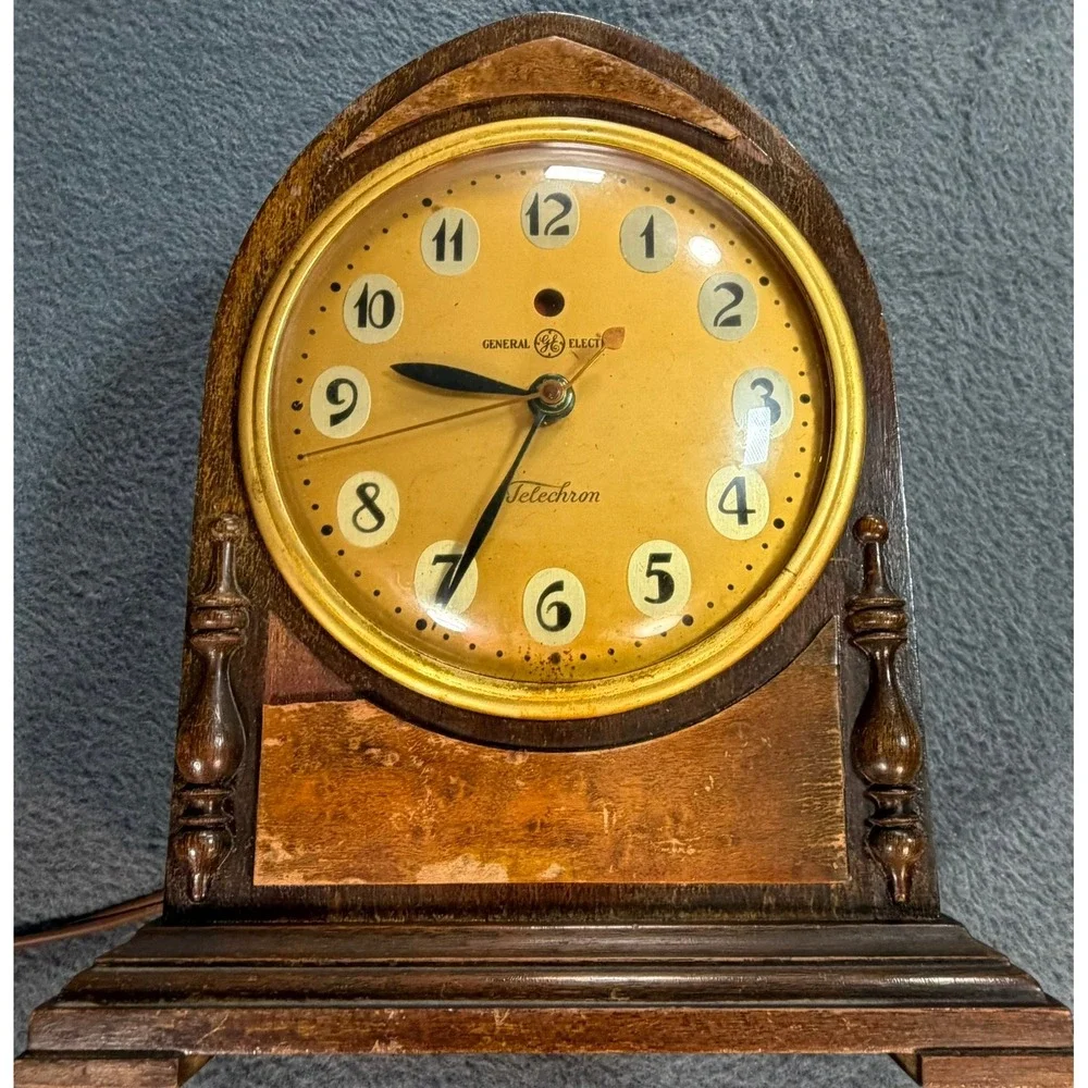 1930's Vintage GE Telechron Electric Mantel Clock Wood Cathedral Case Model 531